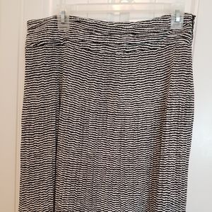 Antonio Melani Black and White Skirt - Size 12